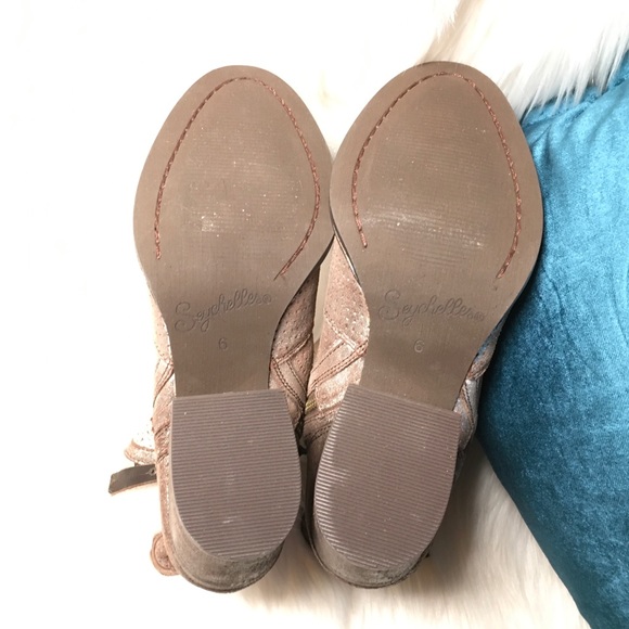 NWOT Seychelles Pewter Zip-Up Heel Booties Anthro - Picture 5 of 6